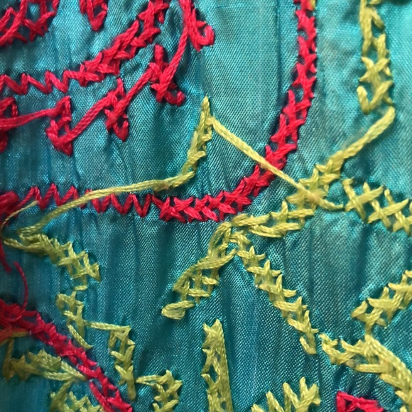 Hand-embroidered Silk Turquoise Tunic Sz. M from India - Picture 6 of 11